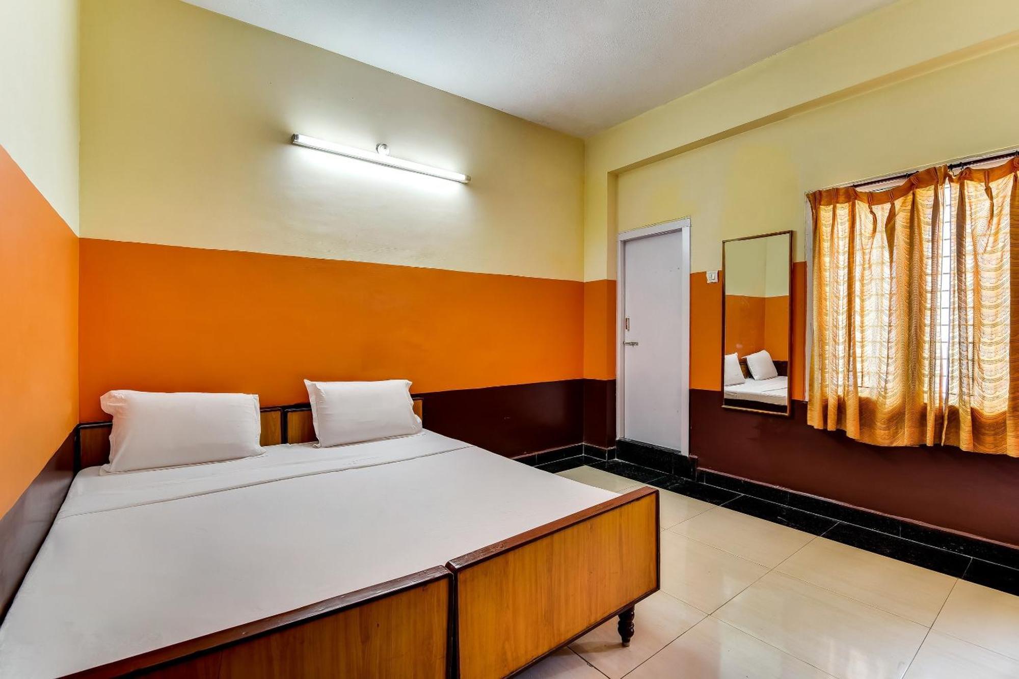 Hotel O Srinivasa Residency Lodge Tirupati Eksteriør billede